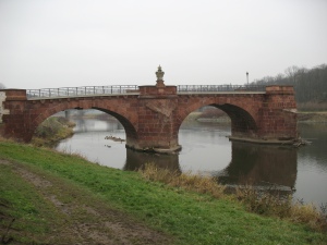 Grimma, Pöppelmanbrücke nach der großen Flut 2002 